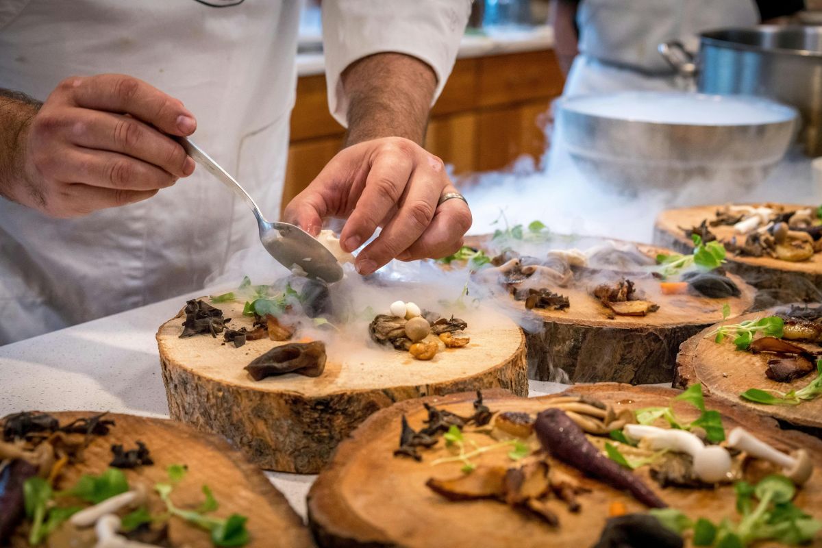 What is a pop-up restaurant?
