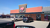 Dairy Queen Grill Chill outside