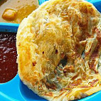 Yong Roti Canai food