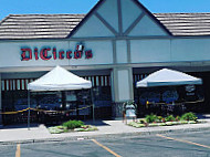 Dicicco's Italian outside
