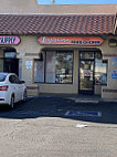 Louisiana Famous Fried Chicken outside