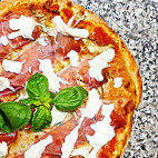 Pizzeria Lelle food