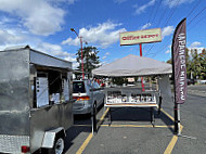 Cary’s Bakeshop- Japanese Bakery outside