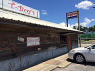 T-boy's Cajun Grill outside