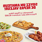 Boston Pizza food