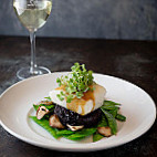 Seasons 52 food