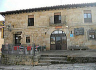 Rte. Rio Duero.hostal outside