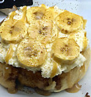 Cinnaholic food