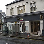 Zizzi Queensferry St people