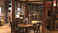 Harvester Wheatsheaf inside