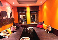 Savanna Grill Lounge inside