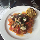 Thames Street Oyster House food