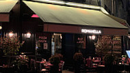 Pizzeria Romanella inside