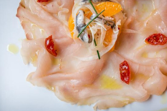 Ovest cucina e Vineria