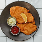 Schnitzel Landmann food