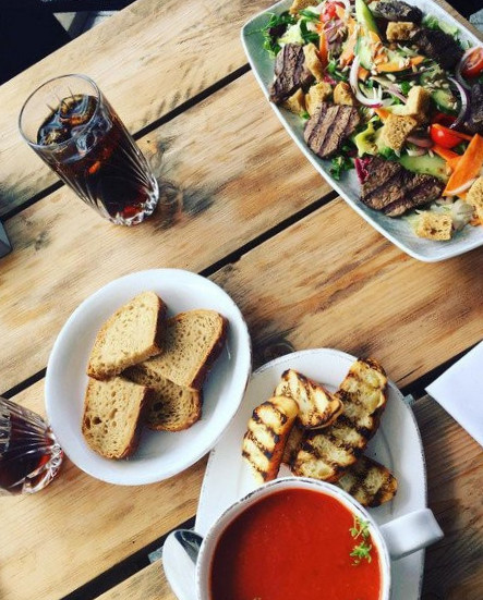 restaurant image