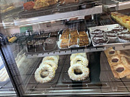 Vinny's Bakery food