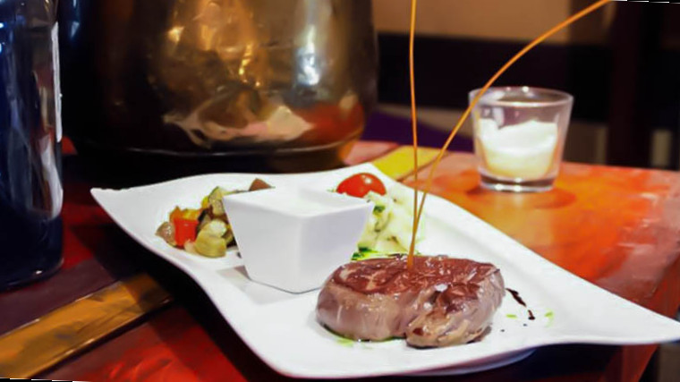 restaurant image