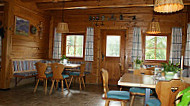 Gasthaus Oberweisen Hittl inside