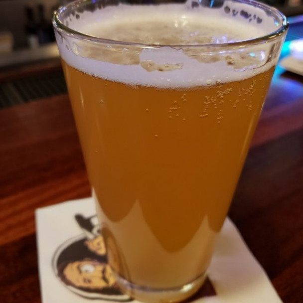 Macado's Bar