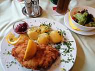 Gasthaus Moser z. blauen Traube food