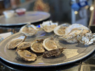 The Full Moon Oyster Jamestown food