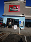 Café Zupas outside