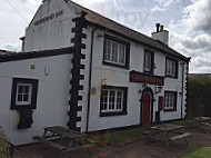 Greyhound Inn outside