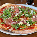 Pizzeria Milano food