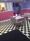 Dinky Diner inside