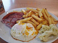Dels Diner food