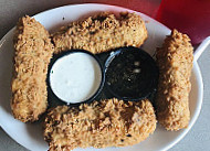 Pluckers Wing Bar food