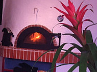 Pizza Des Vents inside