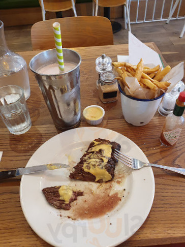Arlo's