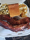 Leroy's Backyard Bbq food