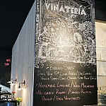 Vinatería inside