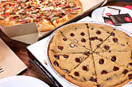 Pizza Hut food