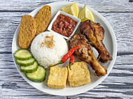 Dapur Penyet Jawa food