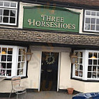 The Three Horseshoes outside