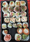 Emeraude Sushi food