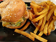 Burgers & Bagels food