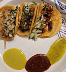 La Gordy’s Taco Shop food