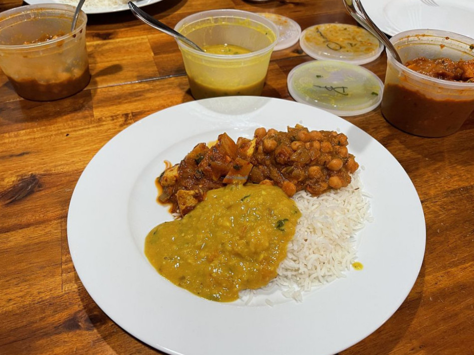 Taaza Indian Cuisine