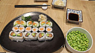 J Sushi food