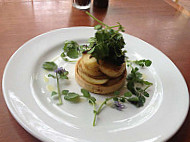 Beess Co Cafe food