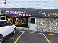 Harbour Road Pub outside