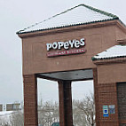 Popeyes Louisiana Kitchen outside