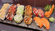 Sushi He Iii food