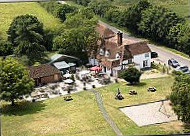 The Yew Tree Inn outside