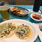 Wahoo's Fish Taco food